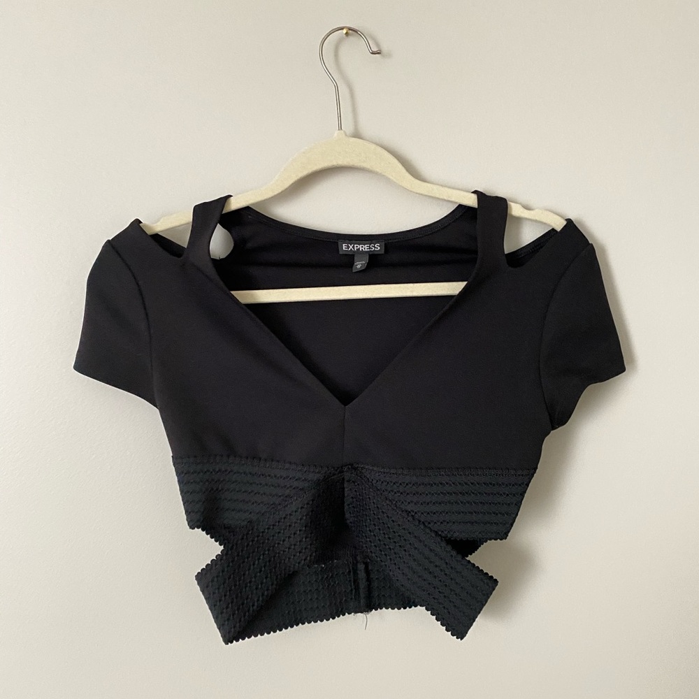 Express Criss Cross Crop Top